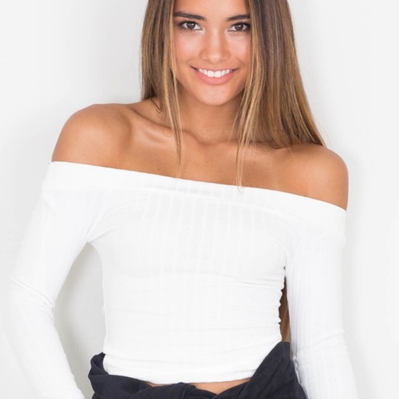 Top - Picture 2 of 2